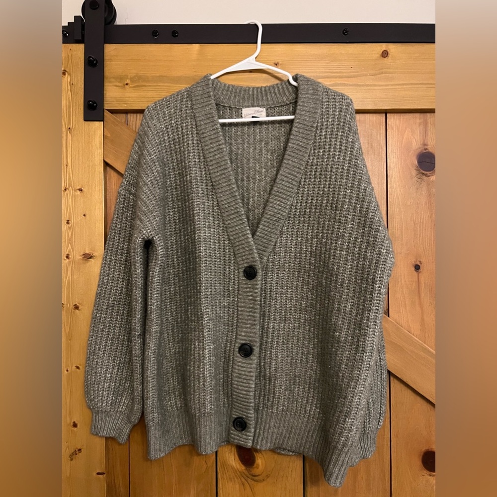 Universal Thread Thick Cozy Cardigan Sweater
